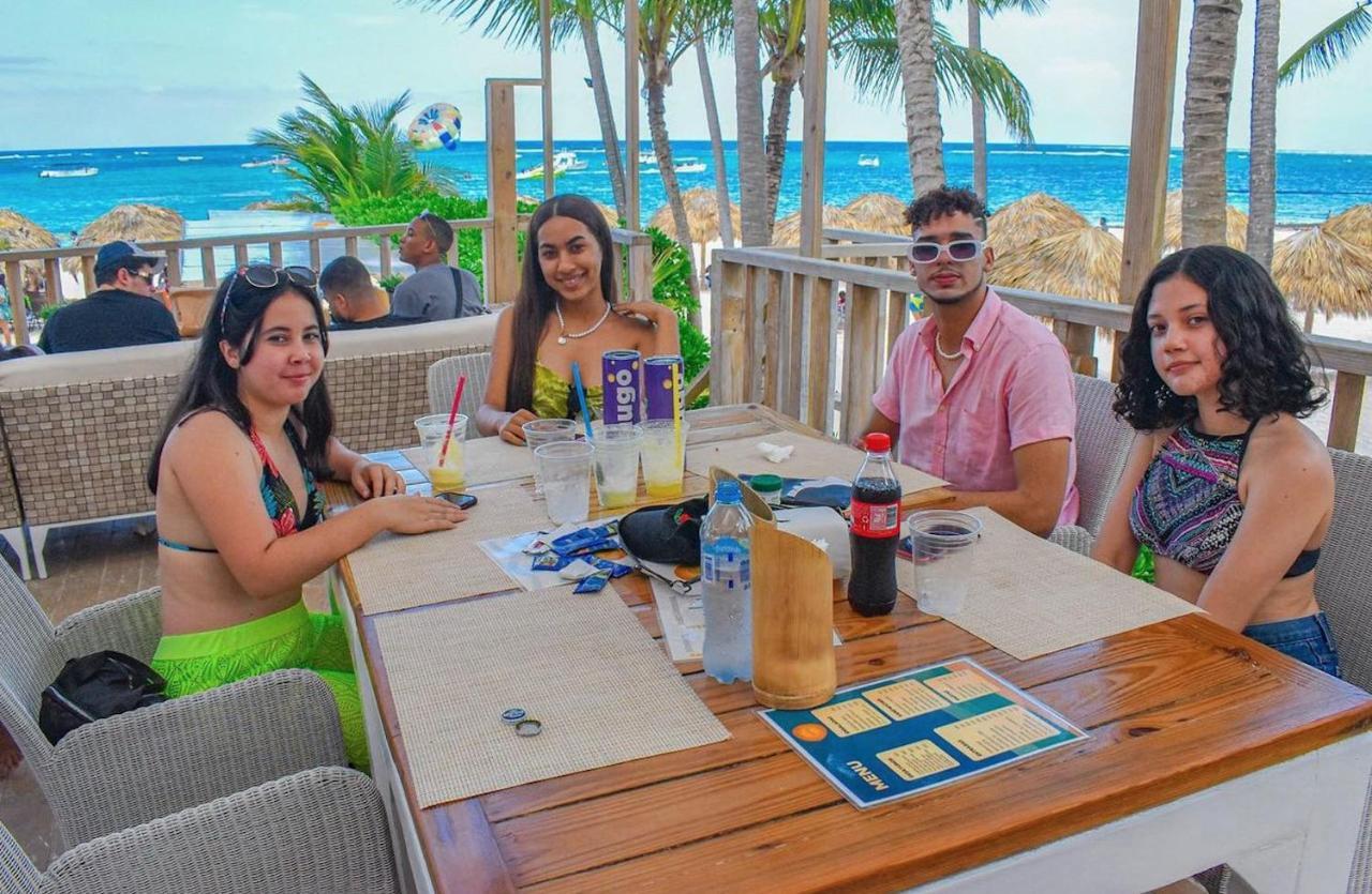 Vacation Studios With Rooftop Pool, Beach Club, Spa, Restaurants - Ducassi Collection - Playa Los Corales Пунта Кана Екстериор снимка